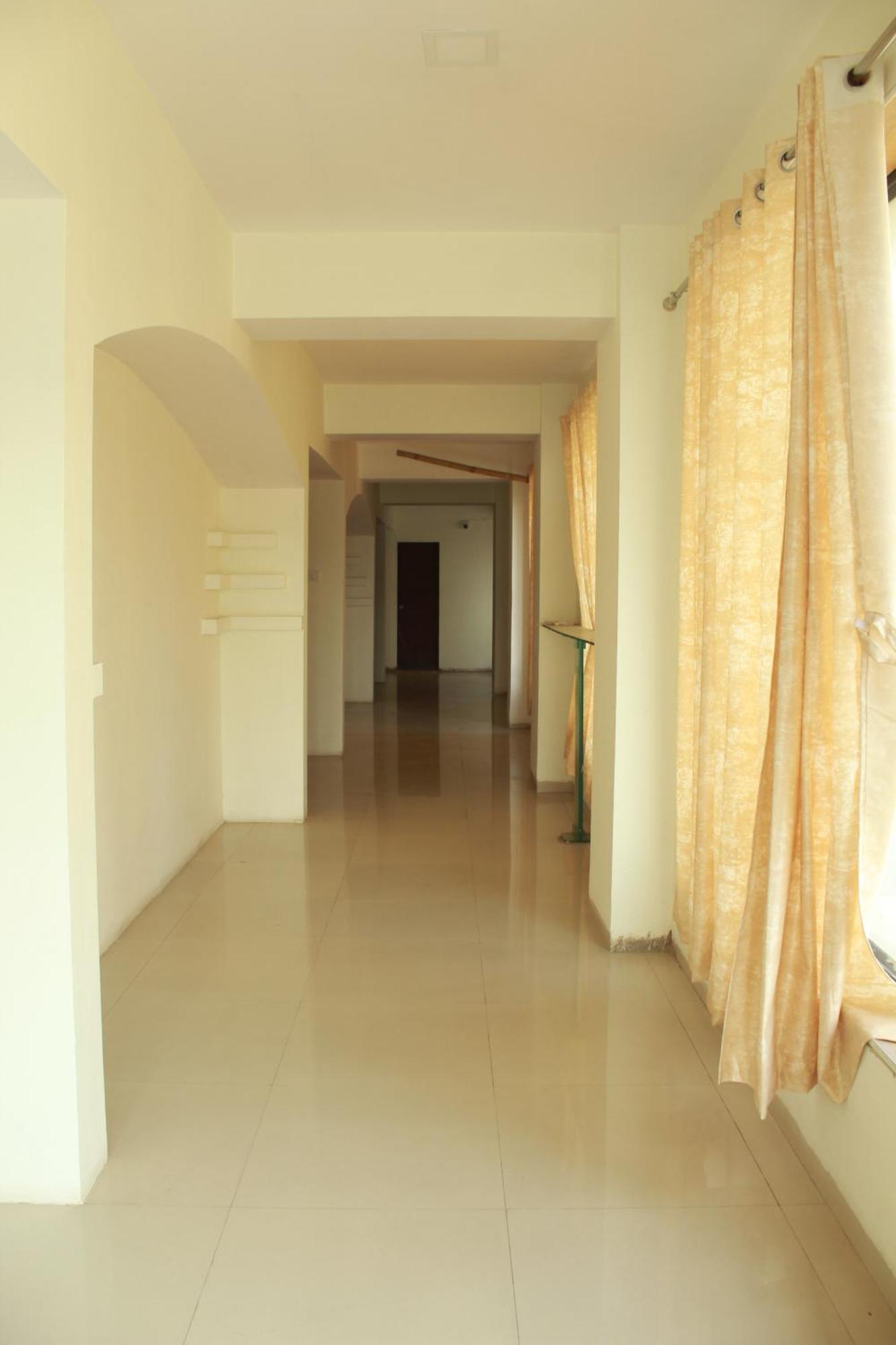 Hotel Skylark Vapi Ngoại thất bức ảnh